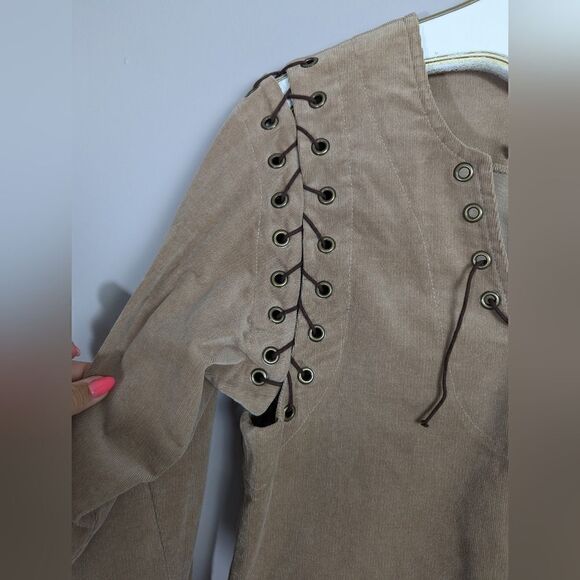 Anne Larochelle Medieval Corduroy top with laces size small - Picture 6 of 7